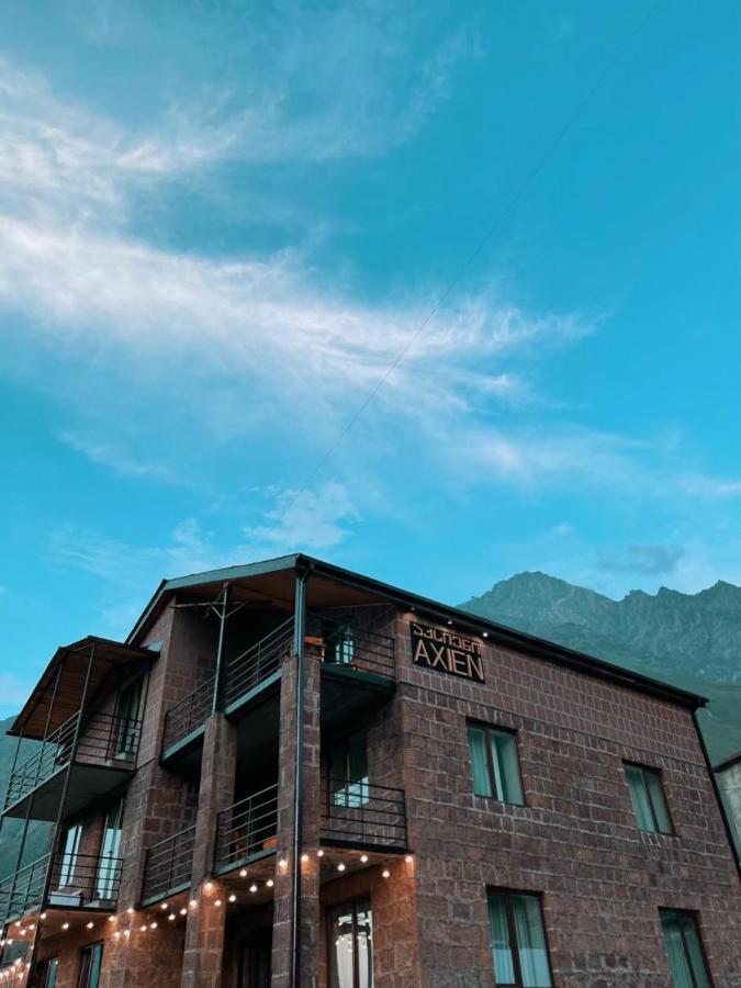 Hotel Axien Kazbegi ภายนอก รูปภาพ