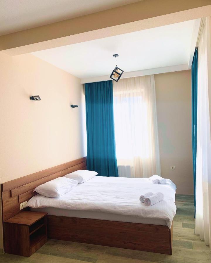 Hotel Axien Kazbegi ภายนอก รูปภาพ
