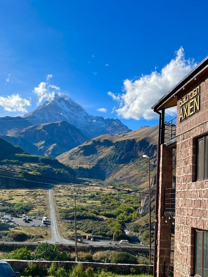 Hotel Axien Kazbegi ภายนอก รูปภาพ