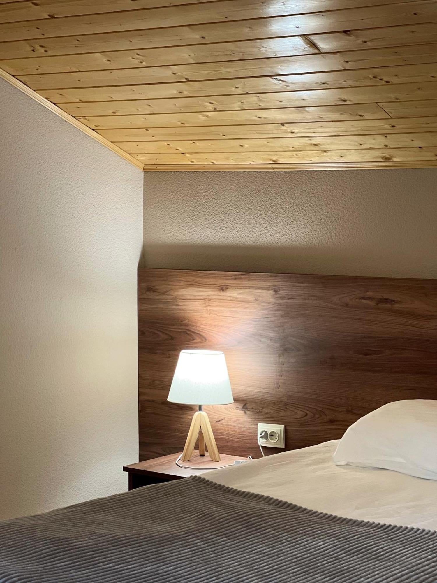 Hotel Axien Kazbegi ภายนอก รูปภาพ